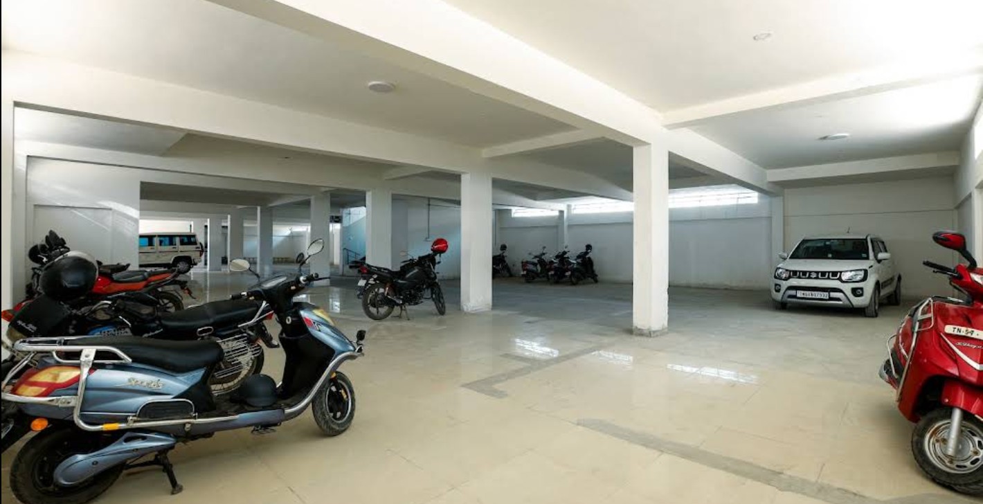 Covered parking area at Nalavind Medical Centre
